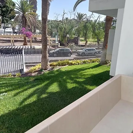 Private With Air Condition And Pool Apartmán