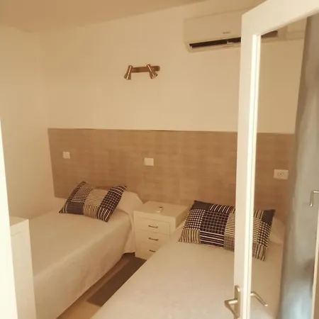Appartamento Private With Air Condition And Pool