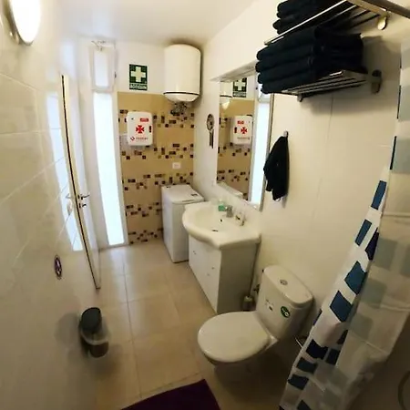 Private With Air Condition And Pool Lägenhet *