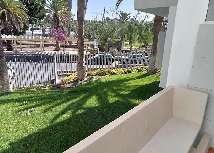 Private With Air Condition And Pool Appartement